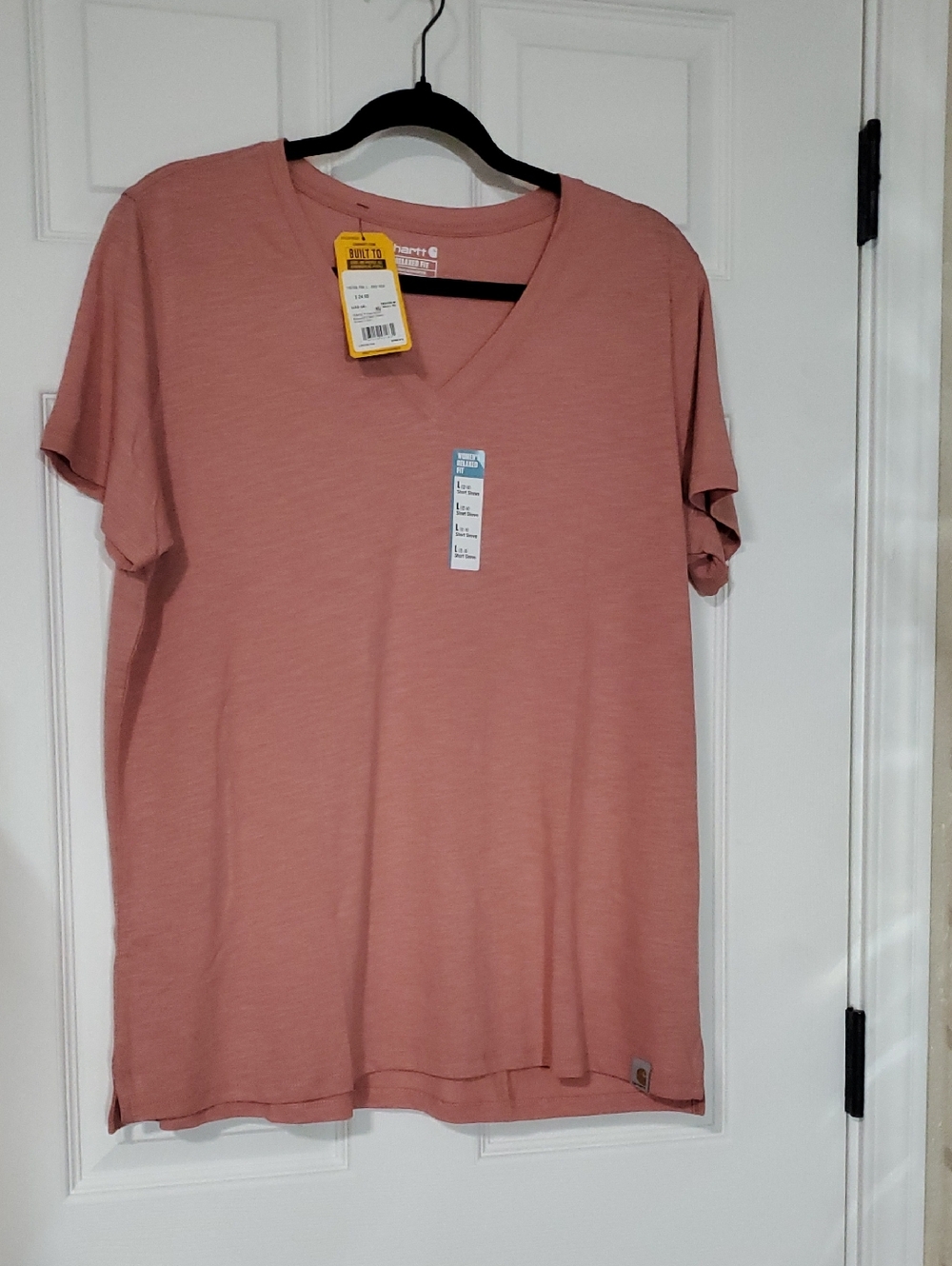 Carhartt Women's V-Neck Tee in Light Rose